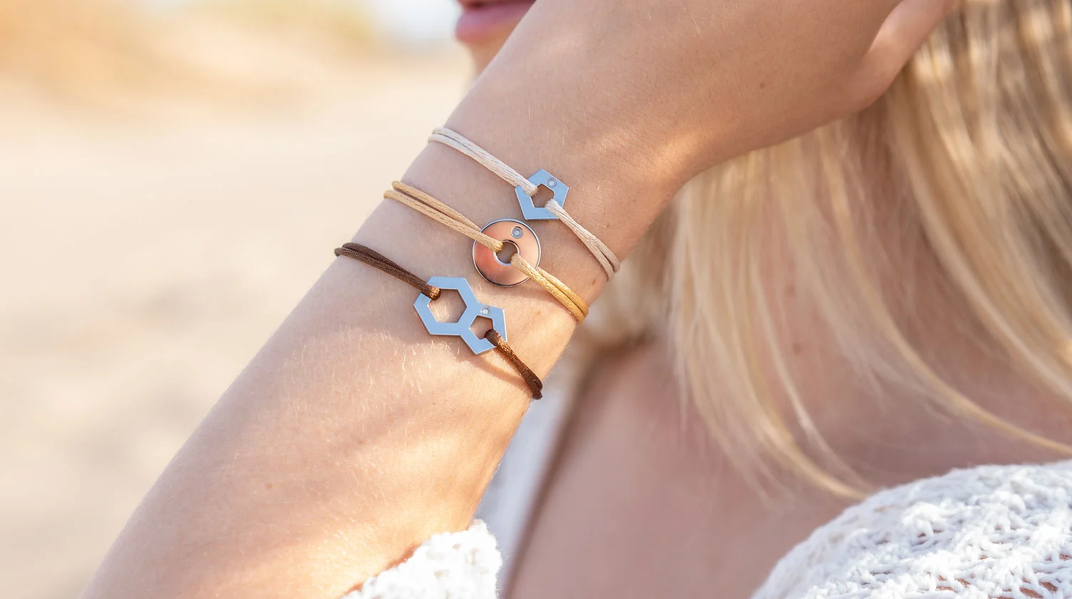 5 idées de bijoux pour garder le souvenir d'un être cher